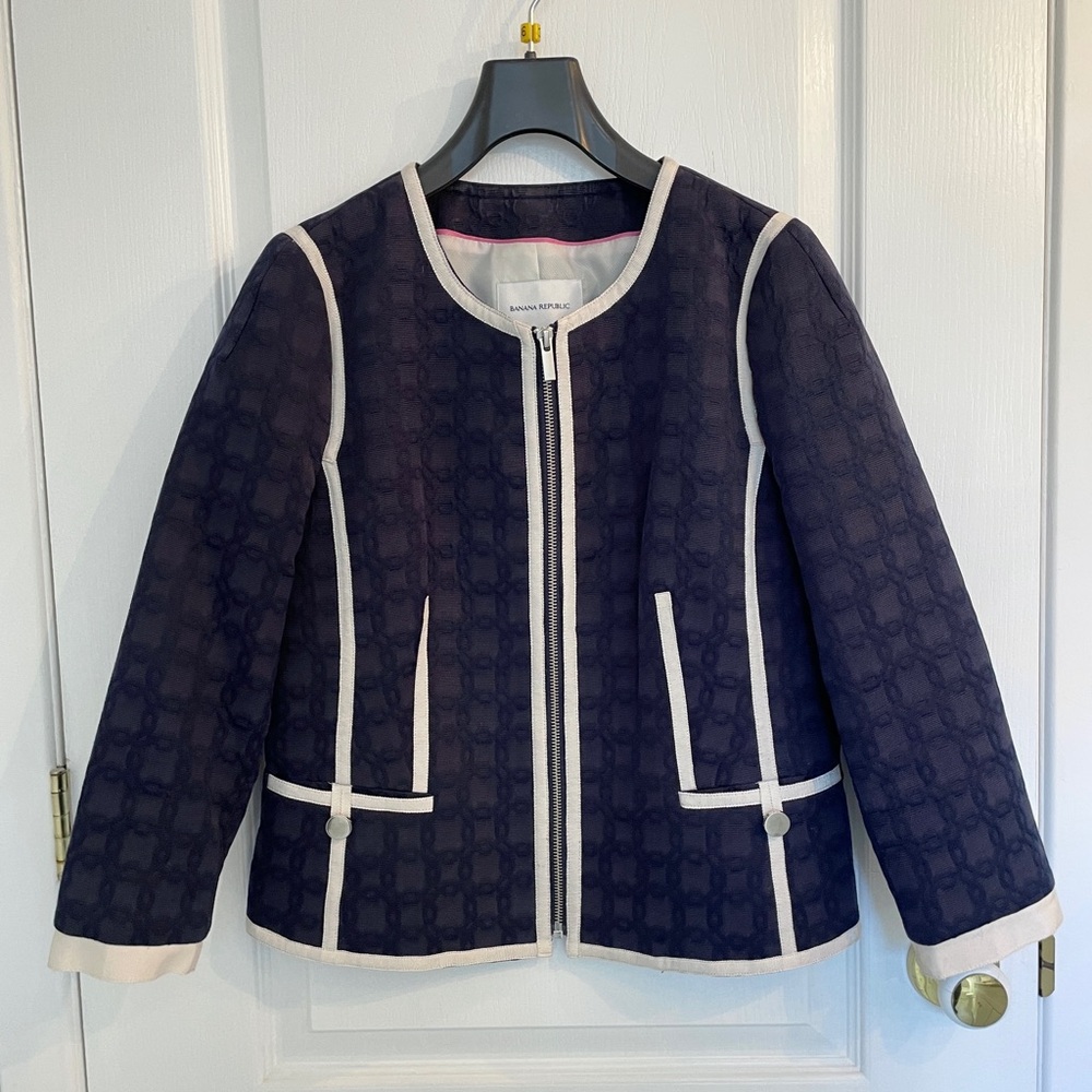 Banana Republic Navy and Cream Patterned Blazer